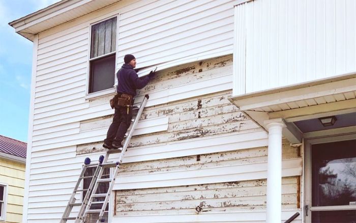 Siding vinyl me near house companies contractors installers