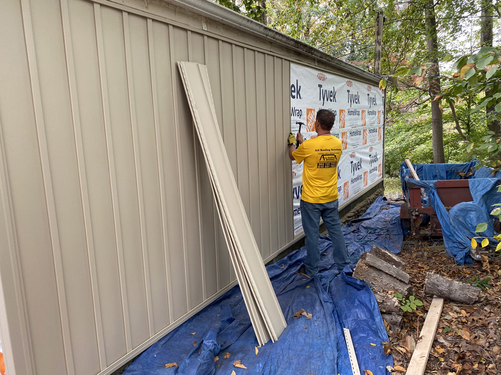 Siding contractor michigan tips