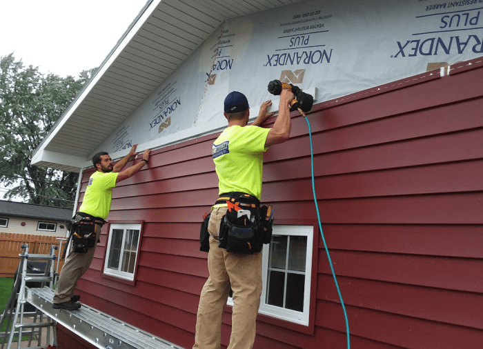 Siding installers